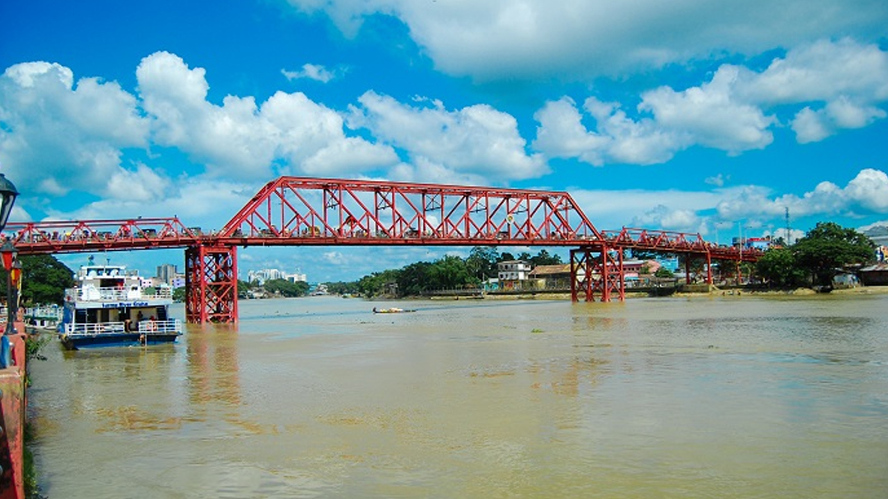 সিলেটের ঐতিহ্যবাহী কিন ব্রিজ। ছবি: কালবেলা