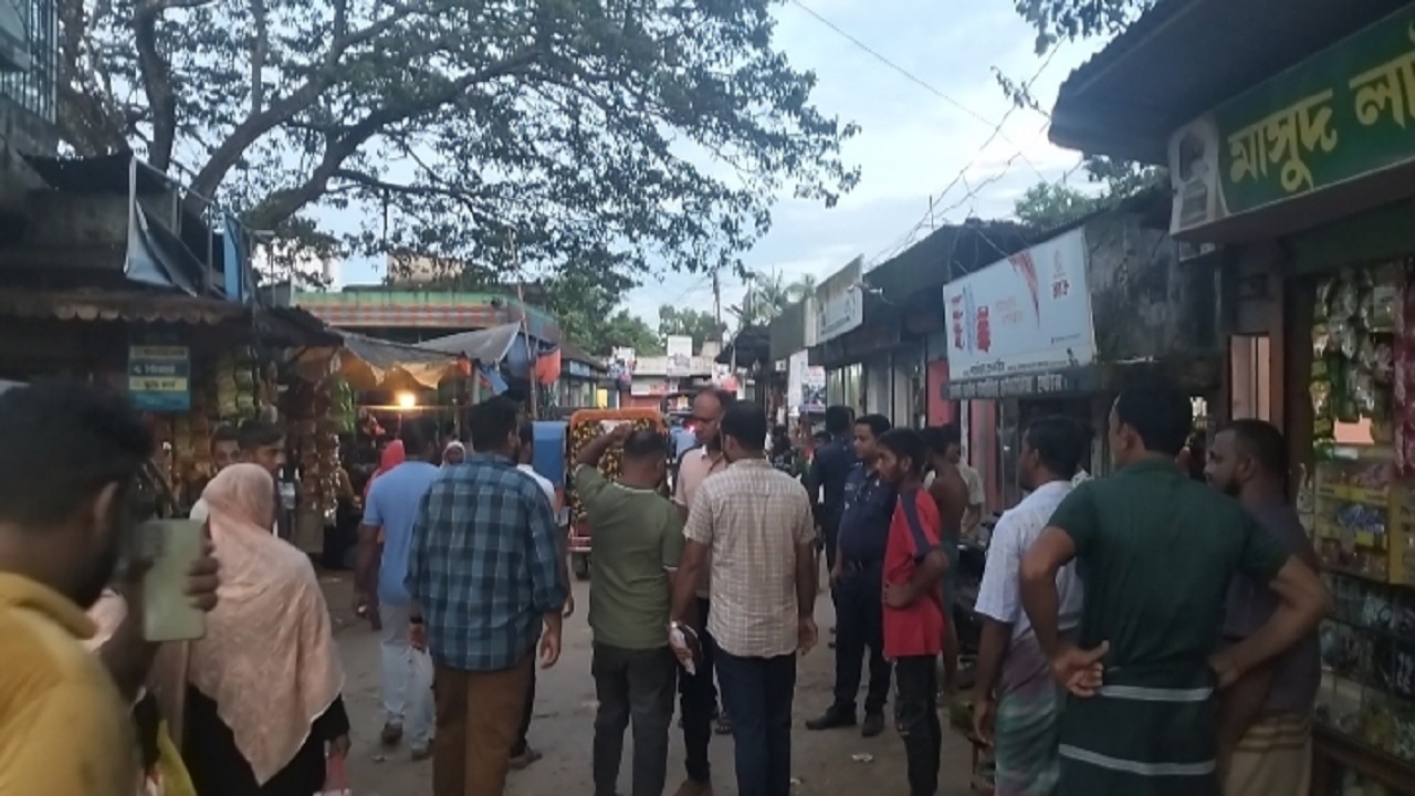 কসবা উপজেলার গোপীনাথপুর বাজার। ছবি : কালবেলা