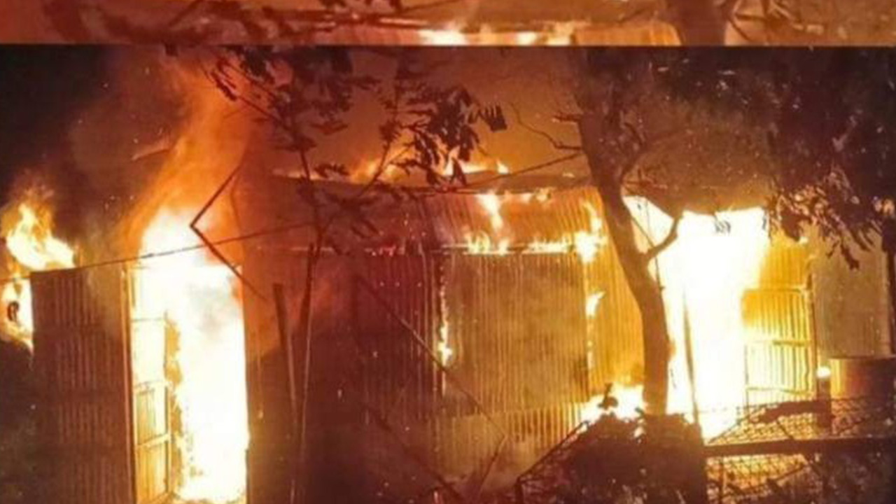 সিলেটের গোয়াইনঘাটে অগ্নিকাণ্ডে মা-মেয়ের মৃত্যু। ছবি : কালবেলা