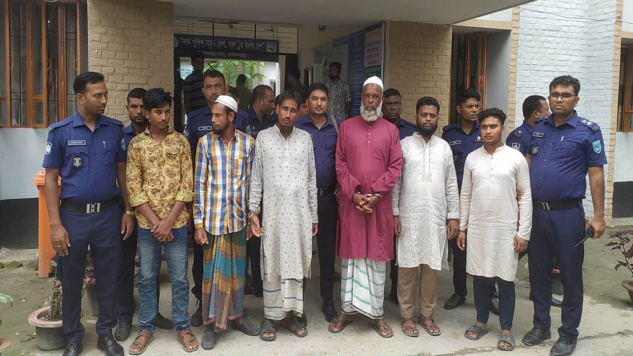 নাশকতার আশঙ্কায় লালমনিরহাটে জামায়াতে ইসলামীর আটক ৬ নেতাকর্মী। ছবি : কালবেলা
