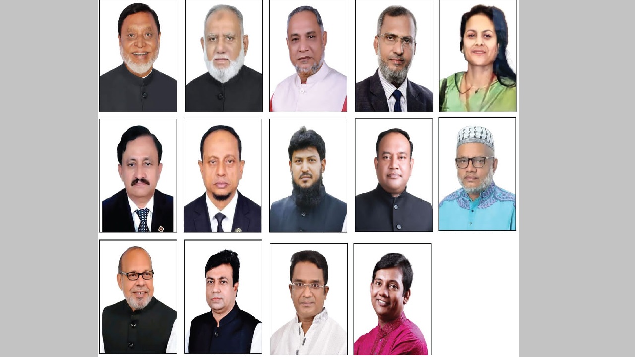 দ্বাদশ জাতীয় সংসদ নির্বাচনে কুমিল্লা-৫ আসনে ক্ষমতাসীন দল আওয়ামী লীগের মনোনয়নপ্রত্যাশীরা। ছবি : সংগৃহীত