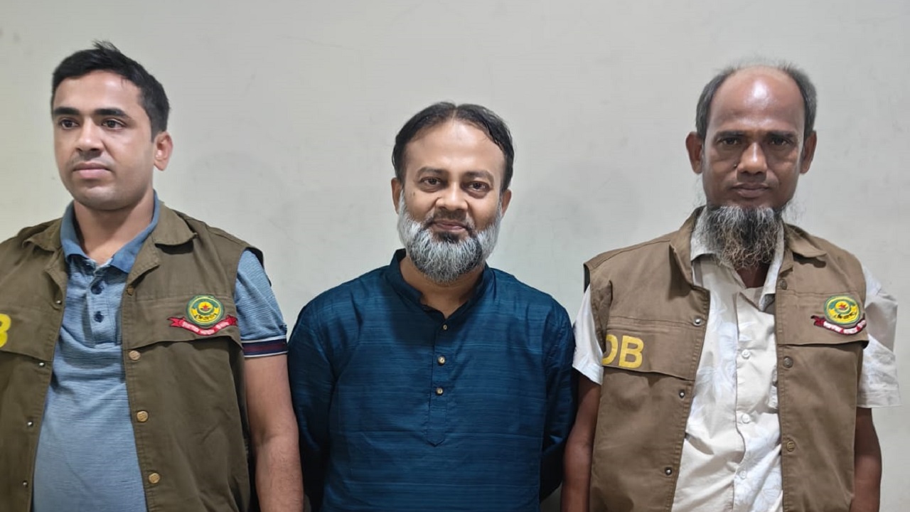 চট্টগ্রাম মহানগর জামায়াতে ইসলামীর সাংগঠনিক সম্পাদক অধ্যক্ষ শামসুজ্জামান হেলালী। ছবি : কালবেলা
