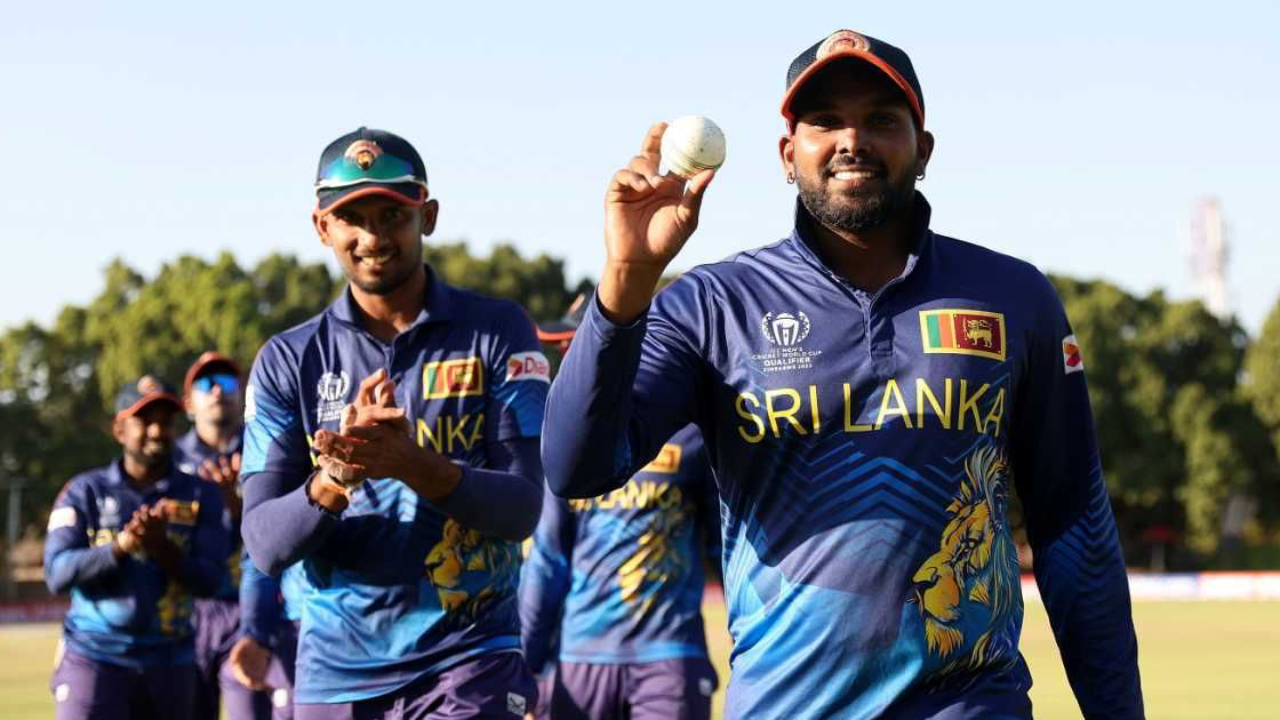 এশিয়া কাপে থাকছেন না  হাসারাঙ্গা। ছবি : সংগৃহীত