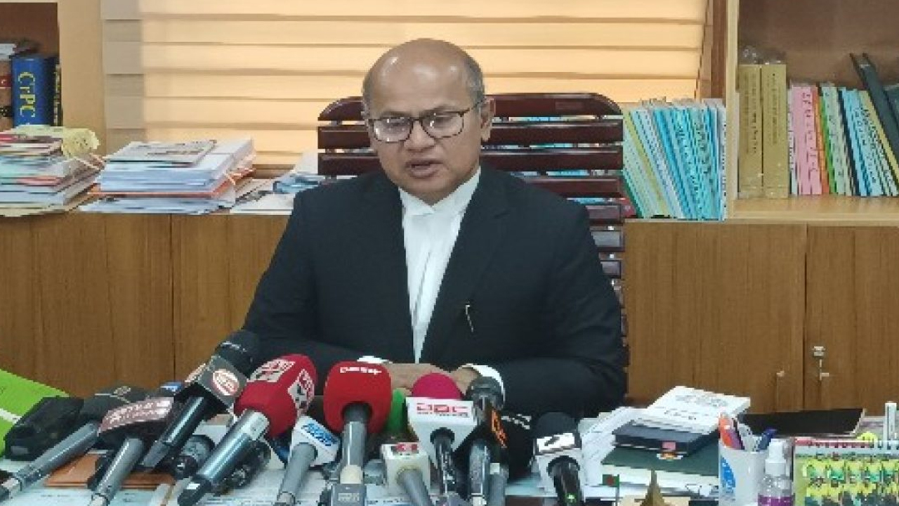 অ্যাটর্নি জেনারেল এ এম আমিন উদ্দিন। পুরোনো ছবি