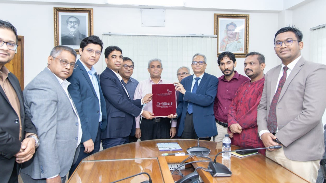 বঙ্গবন্ধু শেখ মুজিবুর রহমান ডিজিটাল ইউনিভার্সিটি এবং ওয়ালটনের মধ্যে রোববার সমঝোতা স্মারক সই করা হয়। ছবি : কালবেলা