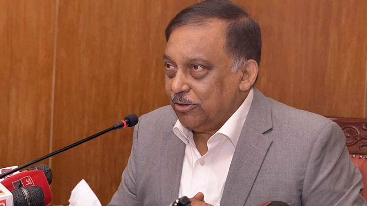 স্বরাষ্ট্রমন্ত্রী আসাদুজ্জামান খান। পুরোনো ছবি