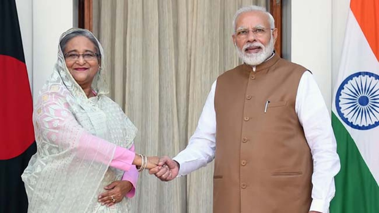 প্রধানমন্ত্রী শেখ হাসিনা ও নরেন্দ্র মোদি। ছবি : সংগৃহীত