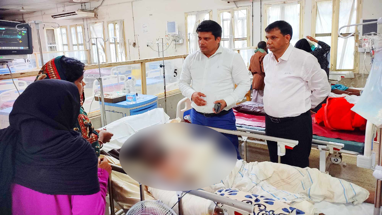 সিলেটে বিস্ফোরণে দগ্ধদের পাশে জেলা প্রশাসন। ছবি : কালবেলা