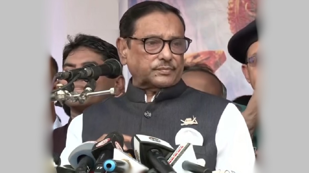 রাজধানীর পলাশী মোড়ে জন্মাষ্টমী উৎসব উপলক্ষে আয়োজিত শোভাযাত্রার আগে সংক্ষিপ্ত সমাবেশে কথা বলেন ওবায়দুল কাদের। ছবি : সংগৃহীত