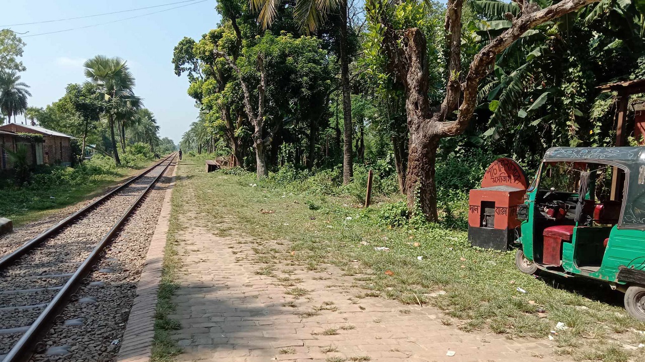 কাহালু রেললাইন। ছবি : কালবেলা