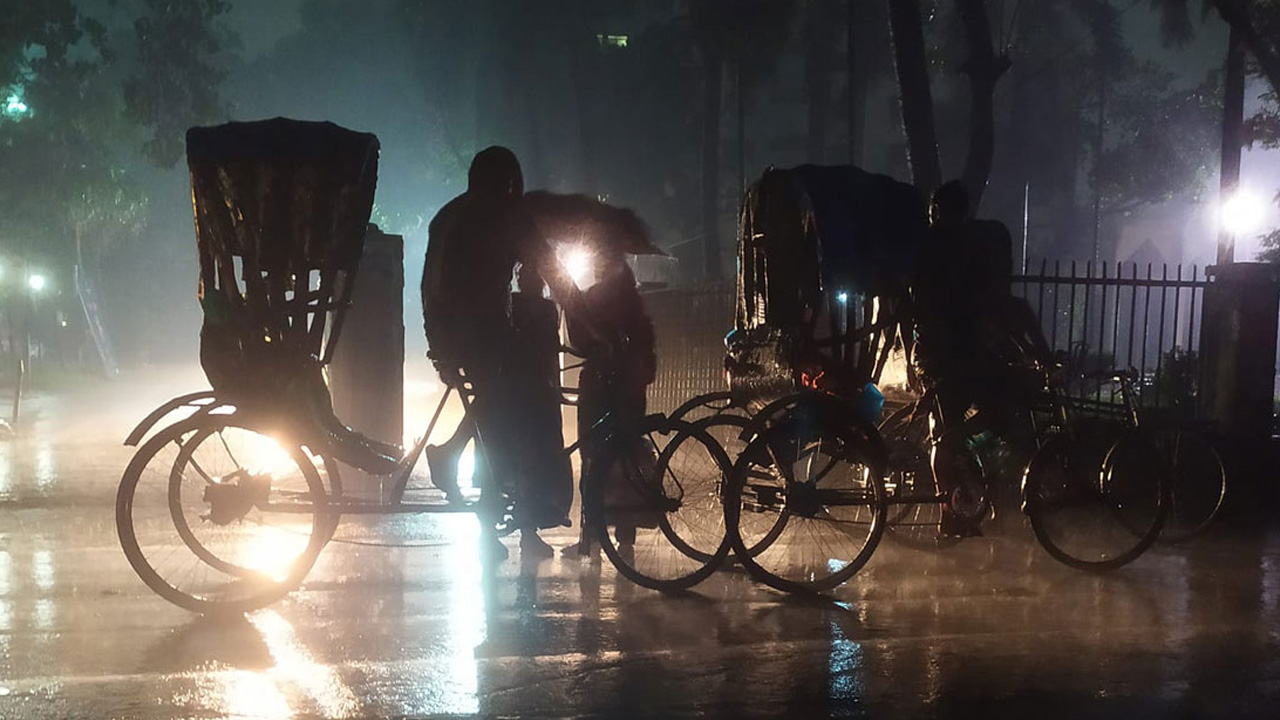 বৃষ্টির পুরোনো ছবি