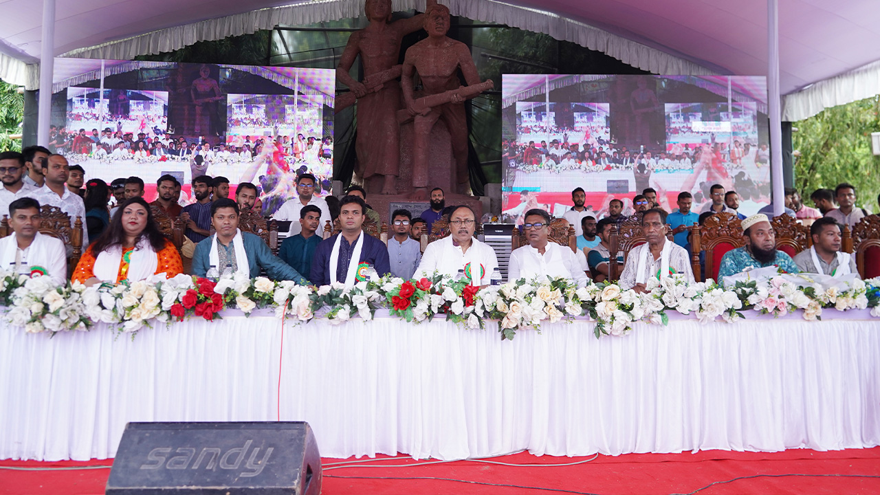 রাজশাহী বিশ্ববিদ্যালয় ছাত্রলীগের ২৬তম বার্ষিক সম্মেলনে ছাত্রলীগের কেন্দ্রীয় নির্বাহী সাংসদের সভাপতি সাদ্দাম হোসেন। ছবি : কালবেলা