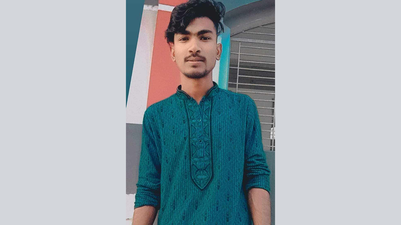 নাটোরে ট্রাকচাপায় নিহত ছাত্রলীগ নেতা অভি। ছবি : কালবেলা