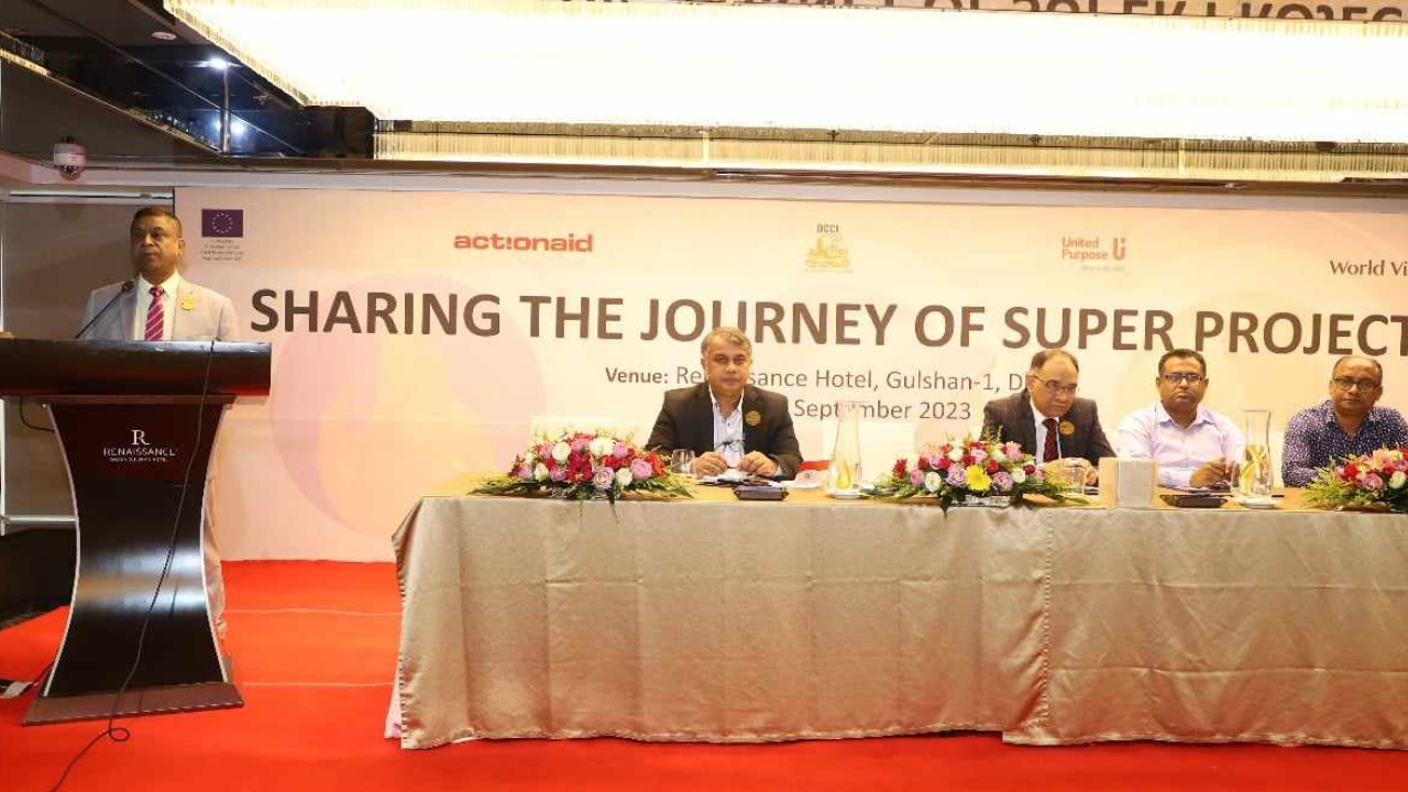দুর্যোগ ব্যবস্থাপনা সেশনে প্রধান অতিথির বক্তব্য দিচ্ছেন মিজানুর রহমান। ছবি: কালবেলা