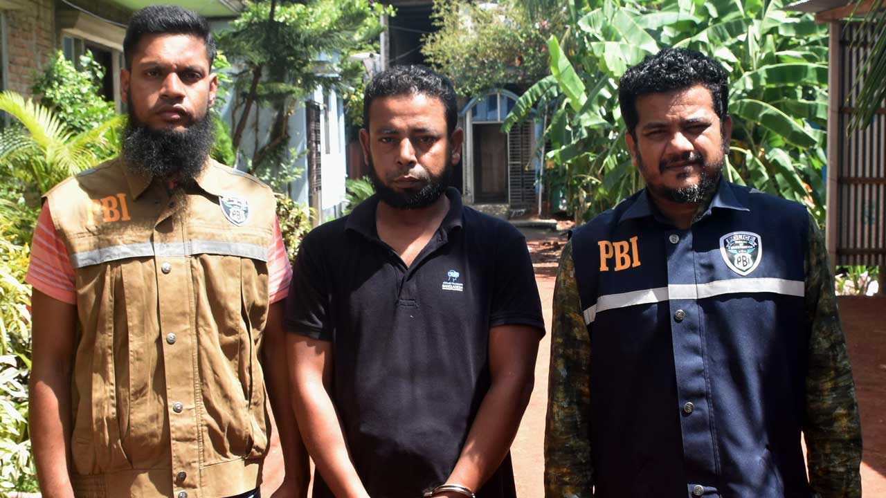 স্ত্রী হত্যার দায়ে গ্রেপ্তার স্বামী ফয়েজ মিয়া। ছবি : সংগৃহীত