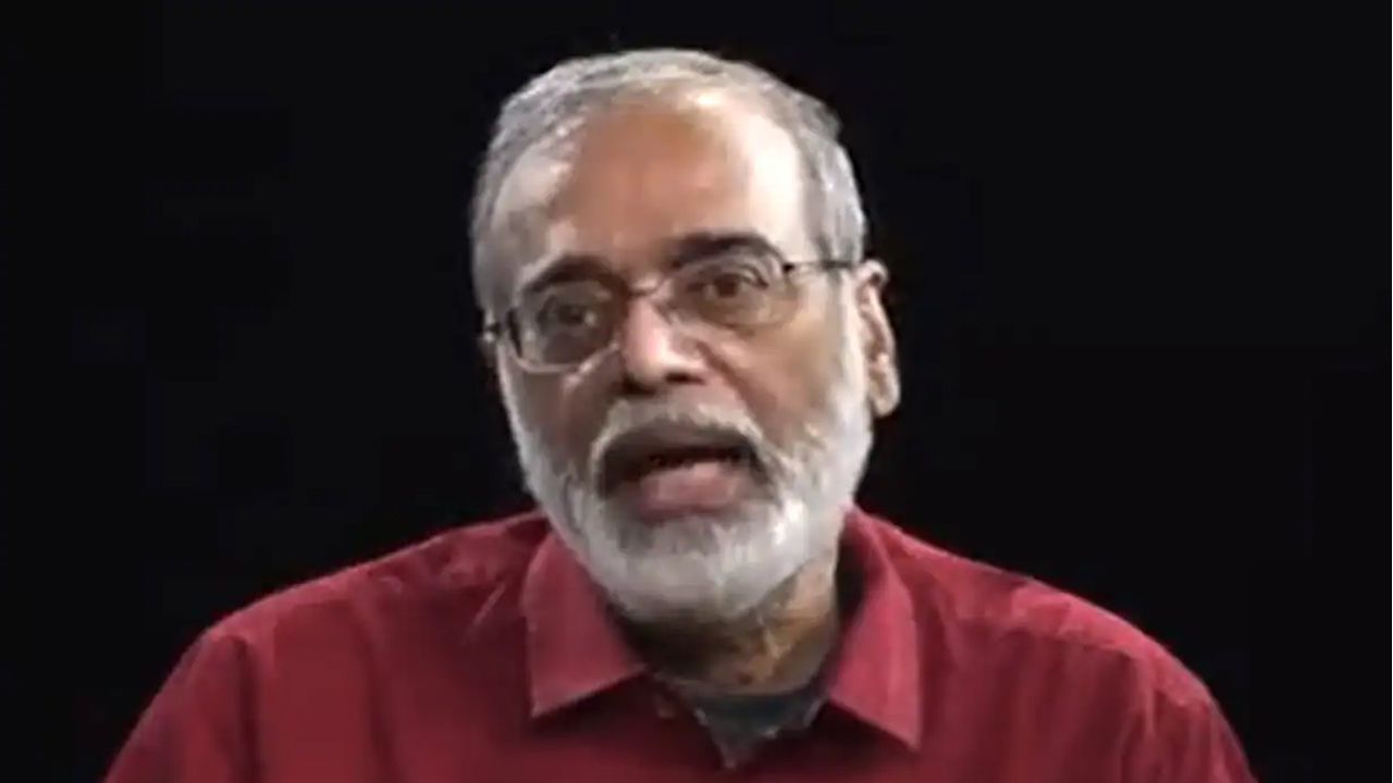 সাংবাদিক প্রবীর পুরকায়স্থ। ছবি : সংগৃহীত