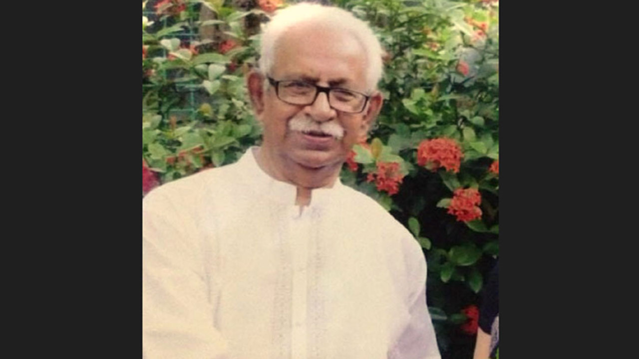একুশে পদকপ্রাপ্ত সাংবাদিক রণেশ মৈত্র। ছবি : সংগৃহীত