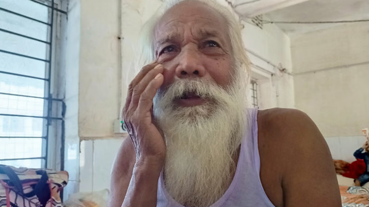 চারণকবি রাধাপদ রায়। ছবি : সংগৃহীত
