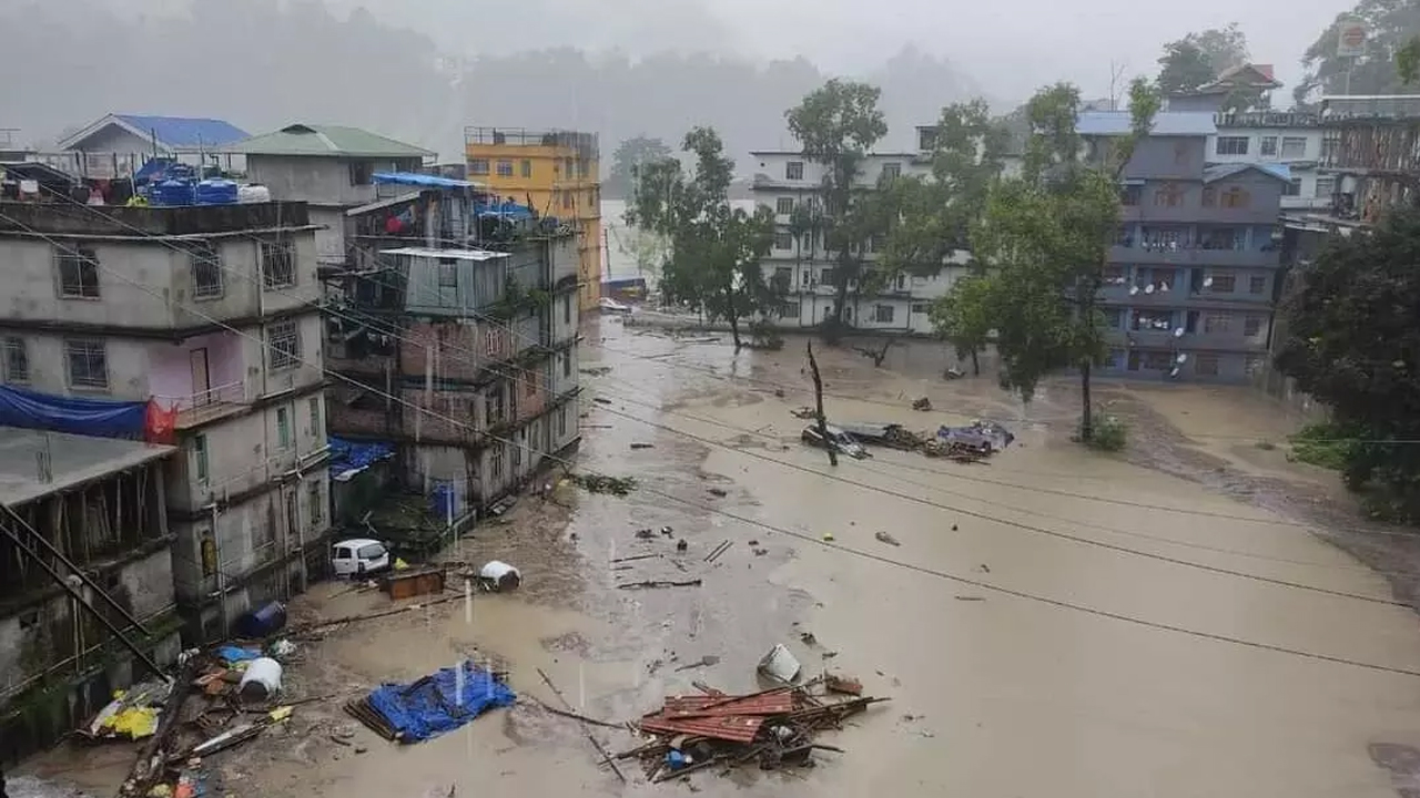 ভারী বৃষ্টিতে সিকিমে বন্যা দেখা দিয়েছে। ছবি : সংগৃহীত