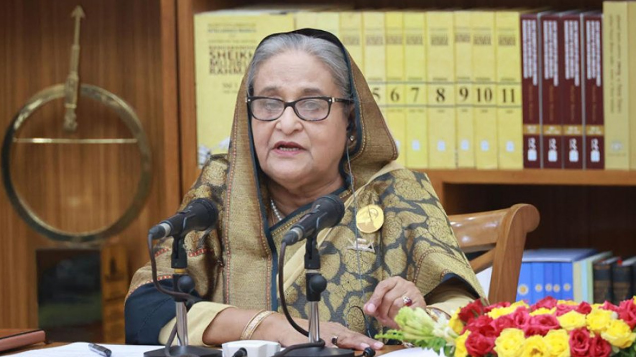 জাতিসংঘের অধিবেশনে অংশগ্রহণ ও যুক্তরাজ্য সফর নিয়ে গণভবনে সংবাদ সম্মেলনে কথা বলছেন প্রধানমন্ত্রী শেখ হাসিনা। ছবি : ভিডিও থেকে