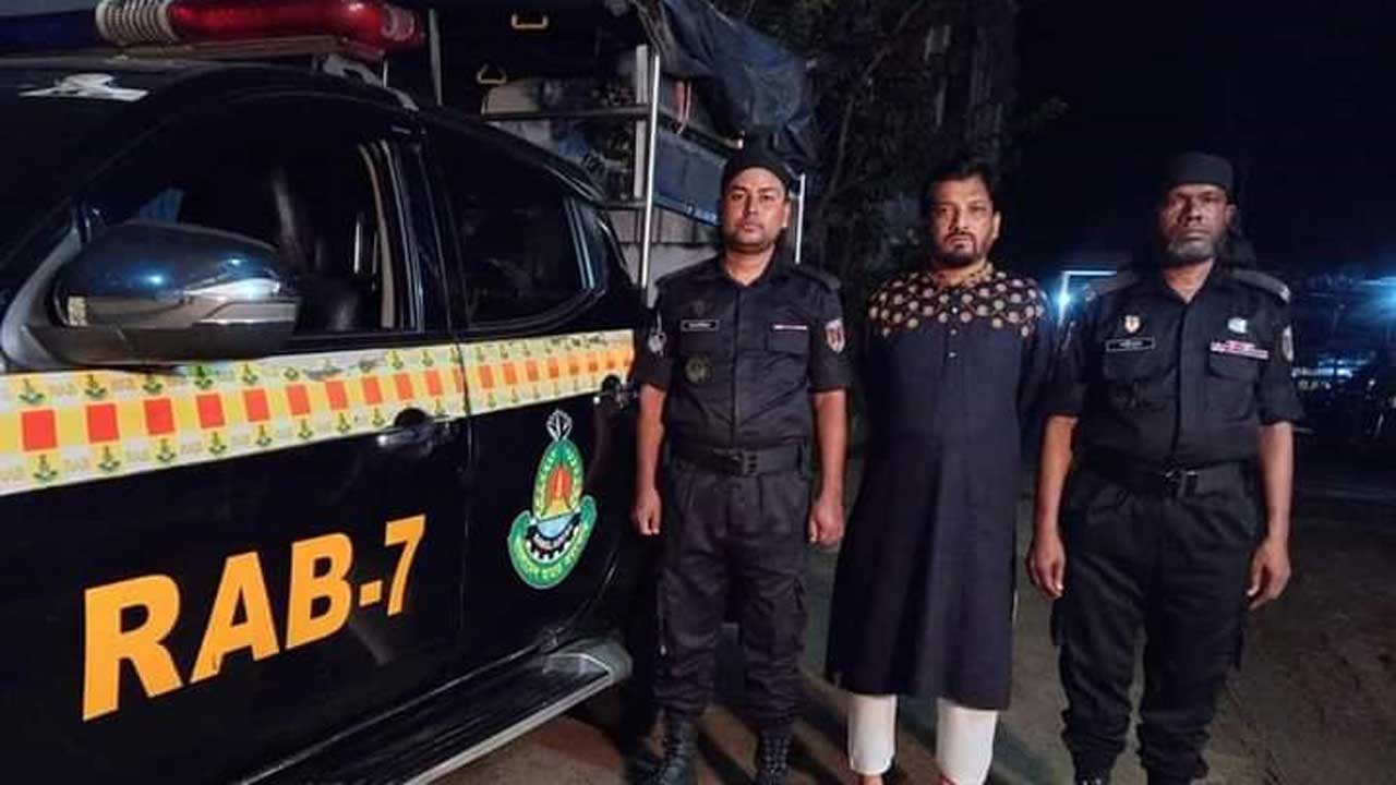 আগুনে দগ্ধ ২ শিশুর মৃত্যুর ঘটনায় মামলার আসামি গ্রেপ্তার। ছবি : কালবেলা
