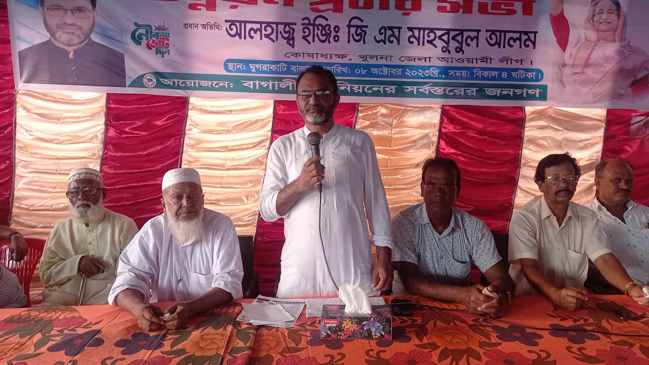 খুলনা-৬ আসনে (কয়রা-পাইকগাছা) প্রচারে ইঞ্জিনিয়ার জি এম মাহবুবুল আলম। ছবি : কালবেলা