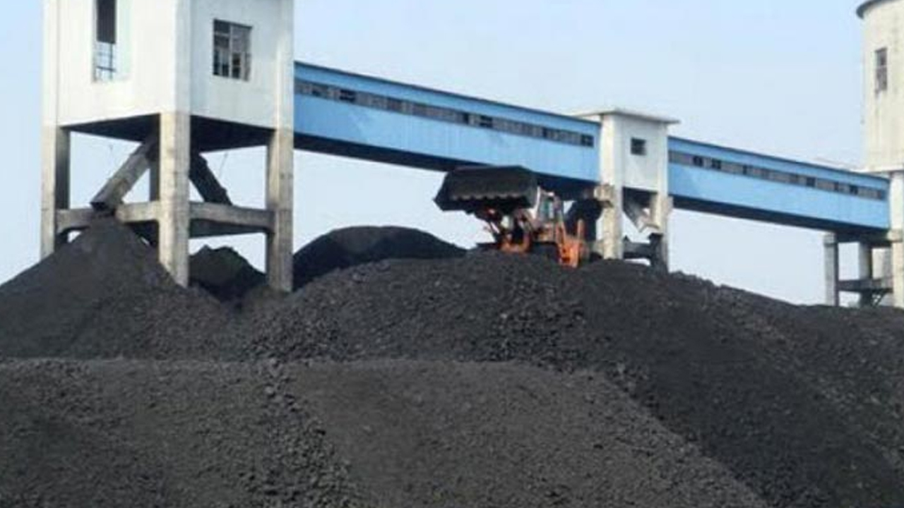 বড়পুকুরিয়া কয়লা খনি। পুরোনো ছবি