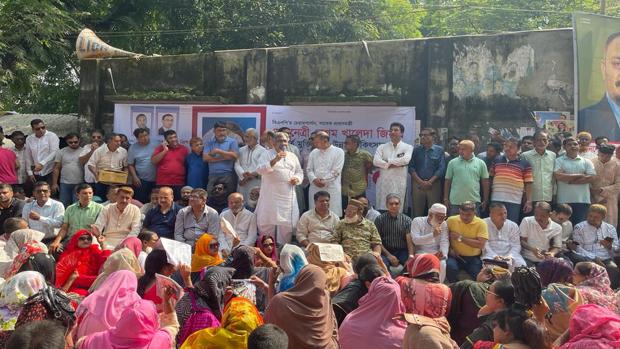 ময়মনসিংহে বিএনপির কেন্দ্রীয় কর্মসূচিতে অংশ নেন সৈয়দ এমরান সালেহ প্রিন্স। ছবি : কালবেলা