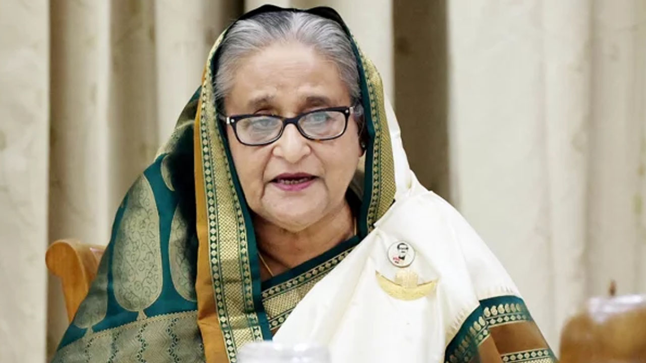 প্রধানমন্ত্রী শেখ হাসিনা। পুরোনো ছবি