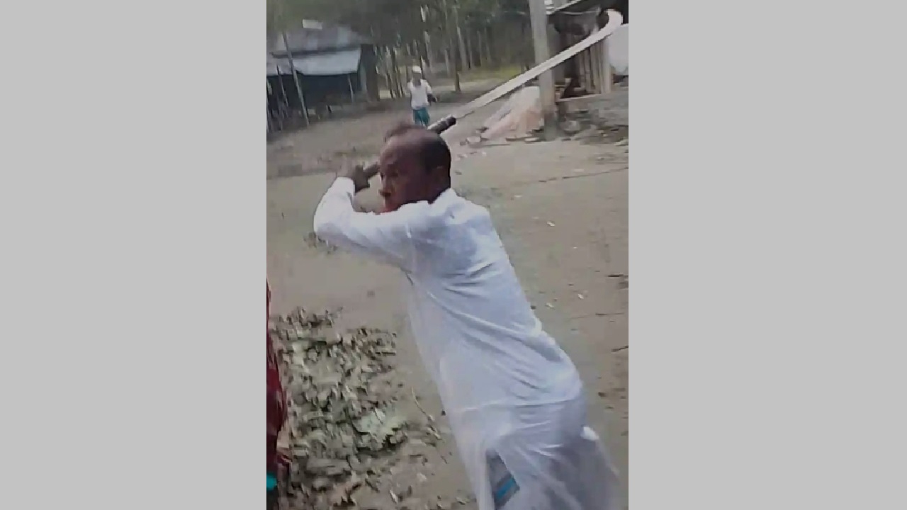 দড়িচর খাজুরিয়া ইউনিয়ন পরিষদের চেয়ারম্যান গোলাম মোস্তফা রাঢ়ী। ছবি : সংগৃহীত