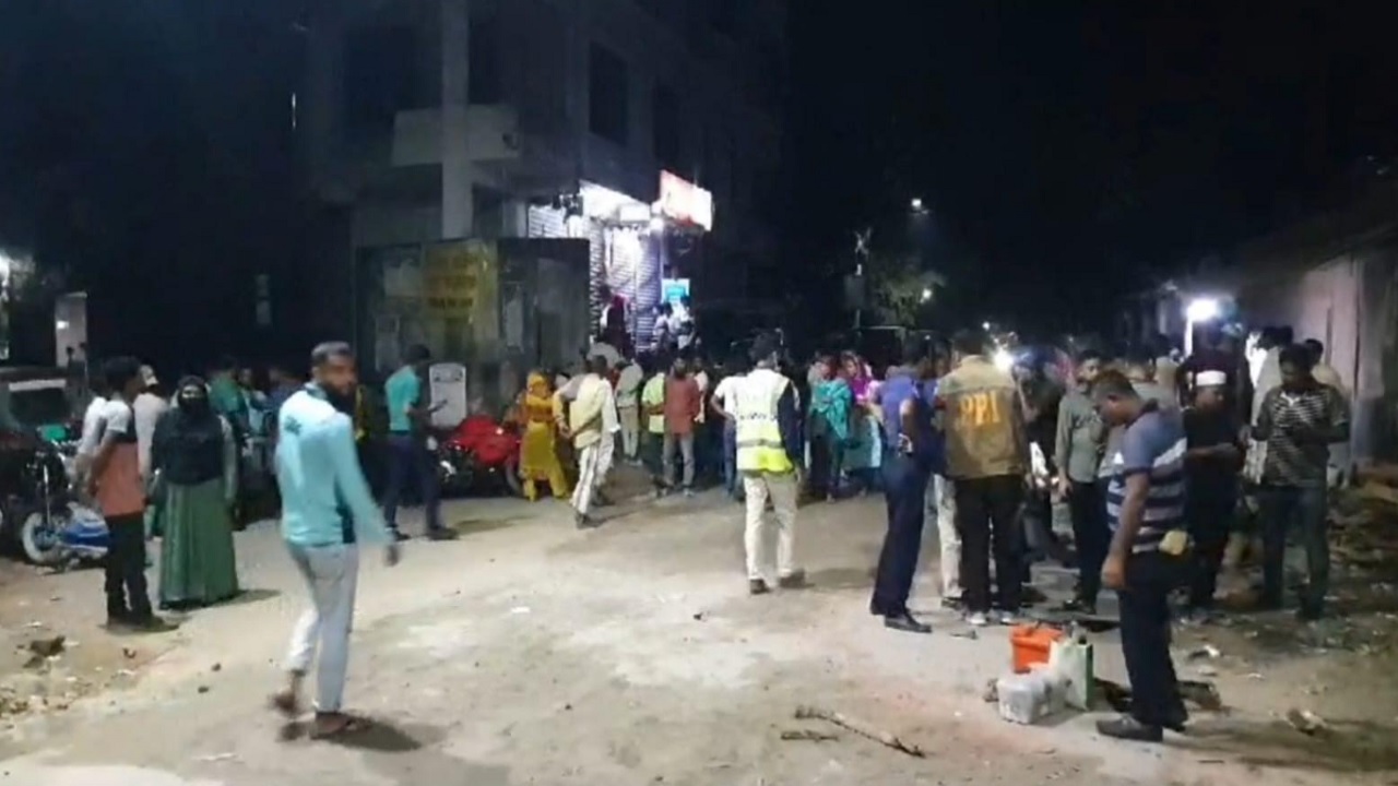 গাজীপুরে বাঙালগাছ এলাকায় দুই ভাইকে পিটিয়ে হত্যার অভিযোগ উঠেছে। ছবি : কালবেলা