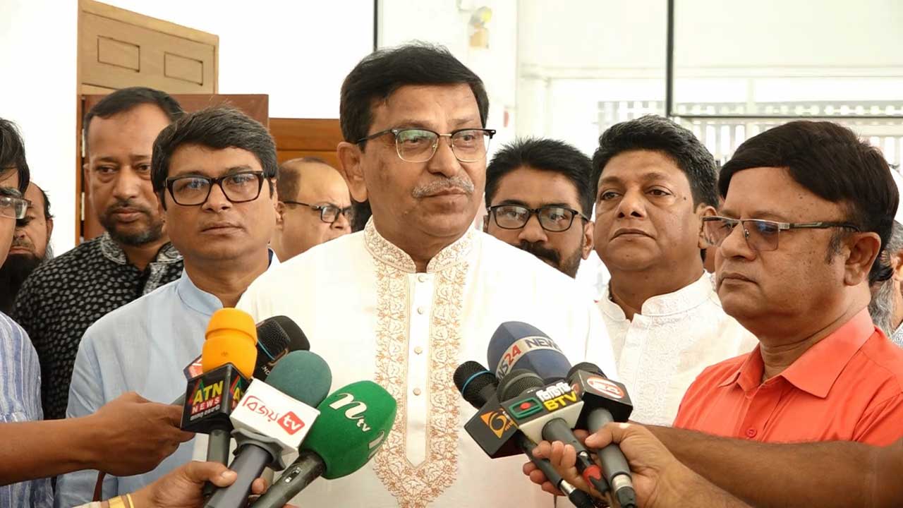 বাংলাদেশ আওয়ামী লীগের যুগ্ম-সাধারণ সম্পাদক মাহবুব-উল আলম হানিফ। ছবি : কালবেলা