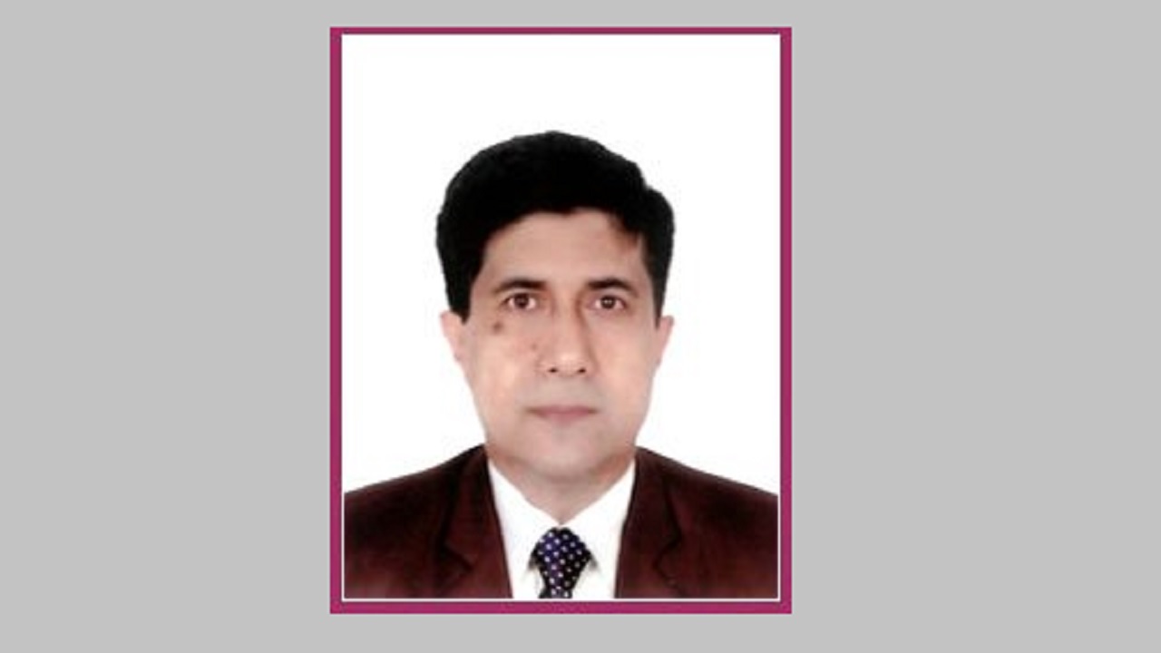 আইন, বিচার ও সংসদবিষয়ক মন্ত্রণালয়ের সচিব মো. গোলাম সারওয়ার। ছবি : সংগৃহীত