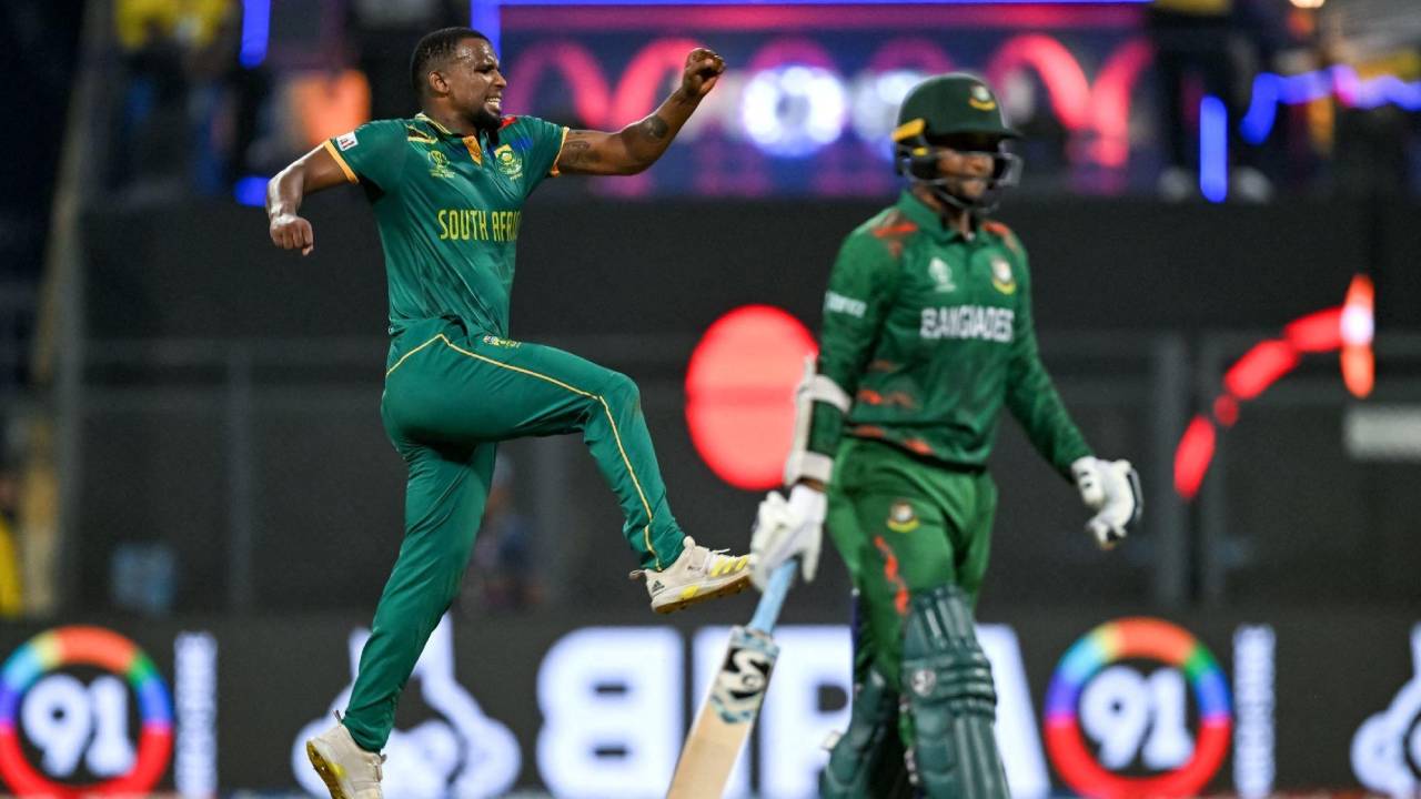 সাকিবকে ফিরিয়ে উইলিয়ামসের উল্লাস। ছবি: সংগৃহীত