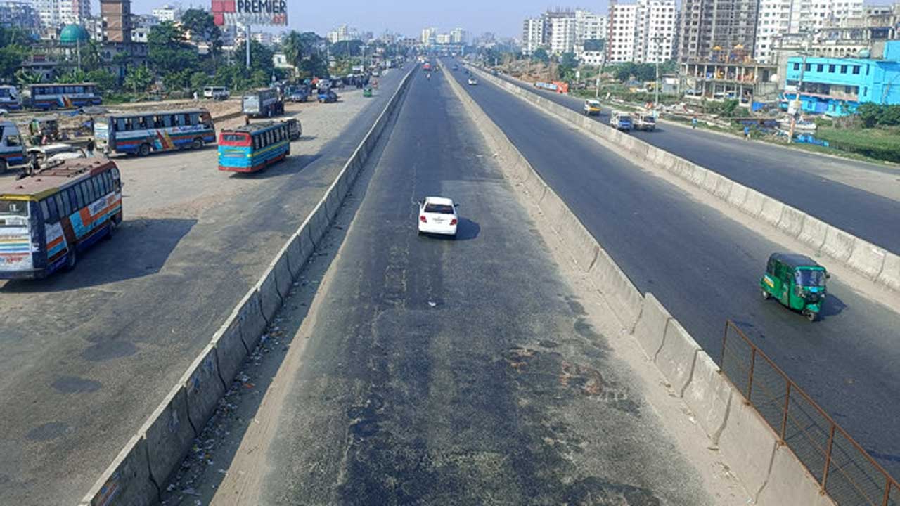 ঢাকা-চট্টগ্রাম মহাসড়ক। ছবি : কালবেলা