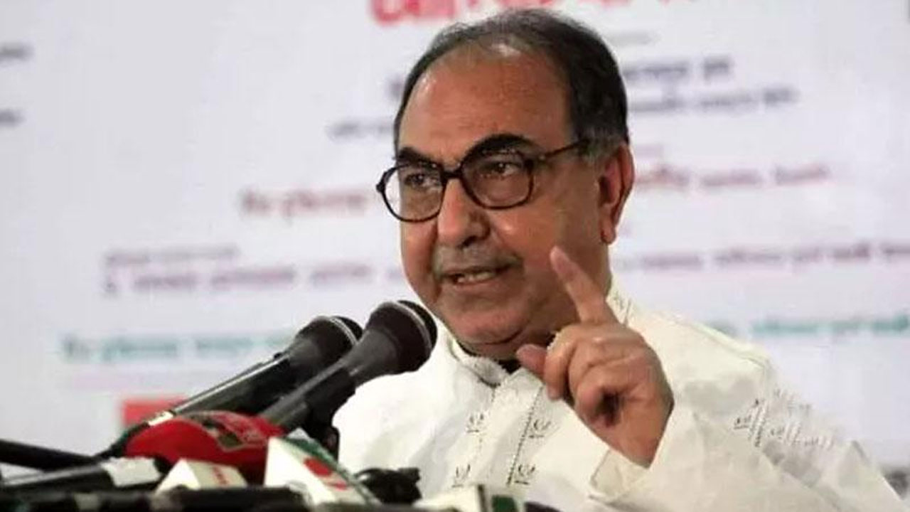 বিএনপির জাতীয় স্থায়ী কমিটির সদস্য মির্জা আব্বাস। ছবি : সংগৃহীত