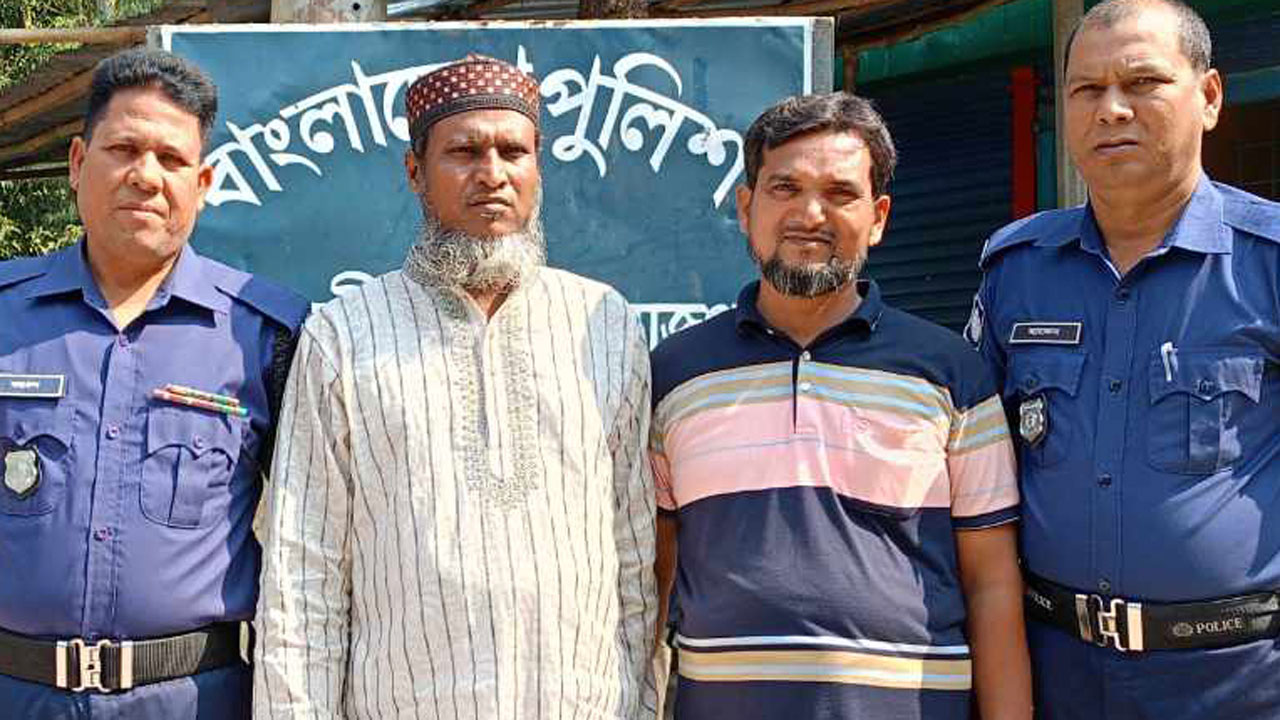 সিরাজগঞ্জে বিএনপি-জামায়াতের নেতাকর্মী গ্রেপ্তার। ছবি : কালবেলা