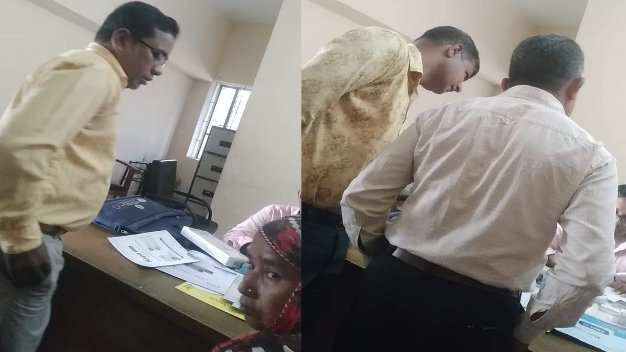 ডিমলা উপজেলা স্বাস্থ্য কমপ্লেক্সে চিকিৎসকের কক্ষে ওষুধ কোম্পানির প্রতিনিধিরা। ছবি : কালবেলা