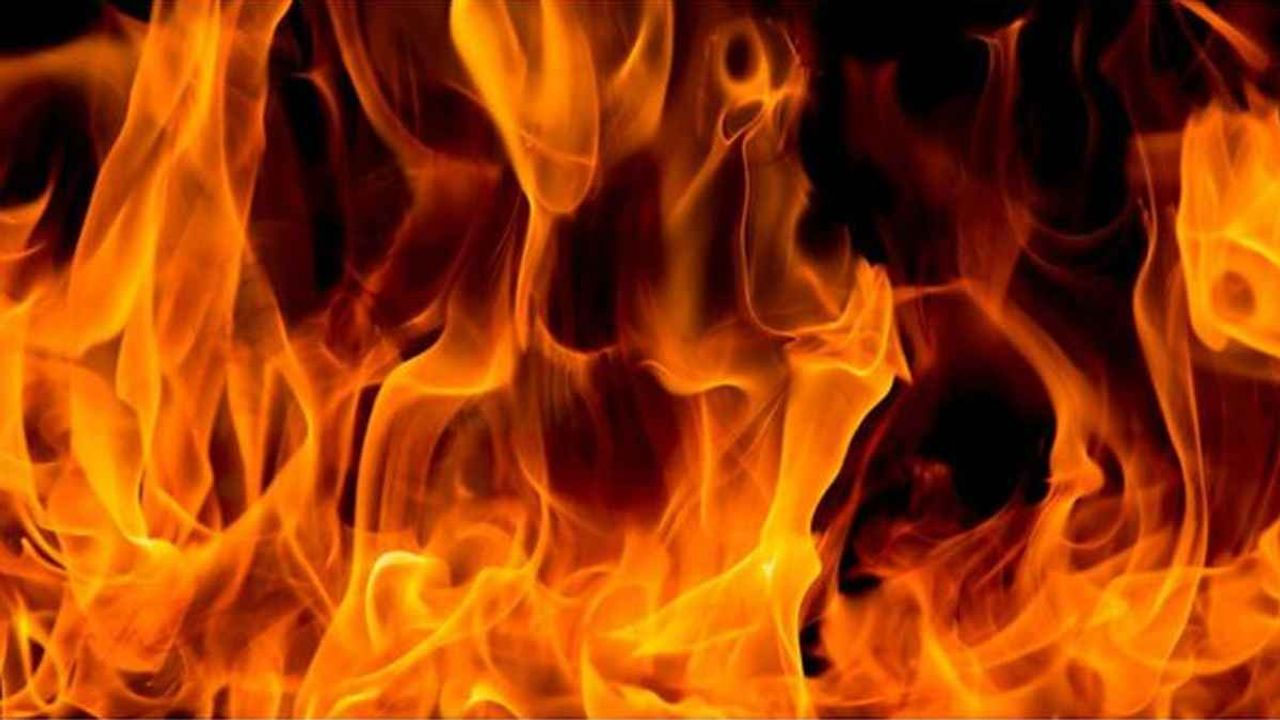 আগুনের প্রতীকী ছবি