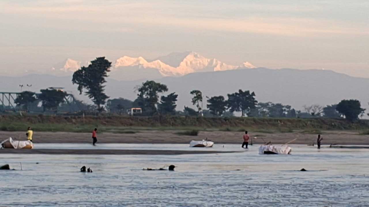 কাঞ্চনজঙ্ঘা পর্বত। ছবি : কালবেলা