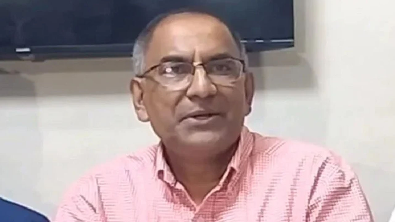 মিয়ান আরেফী।