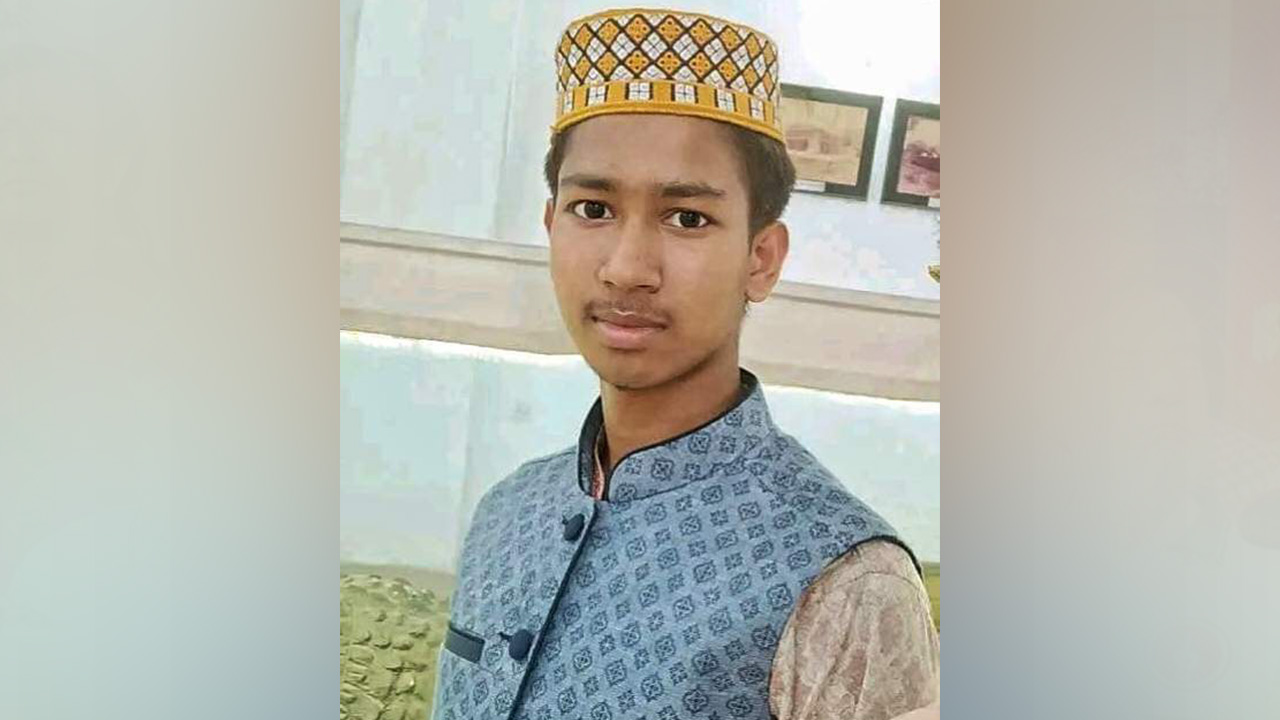 ব্লাড ক্যানসারে আক্রান্ত মেহেদী হাসান ওরফে সজিব। ছবি : কালবেলা