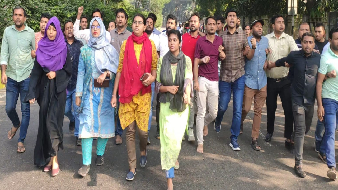 শাহবাগে ছাত্রদলের বিক্ষোভ কর্মসূচি। ছবি : কালবেলা