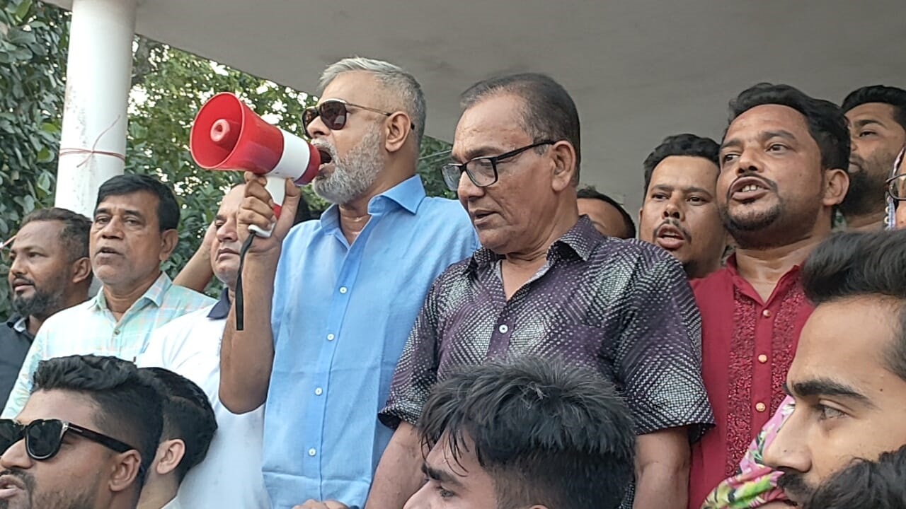 উপজেলা পরিষদ চেয়ারম্যান মেজর ( অব.) মোহাম্মদ আলী। ছবি : কালবেলা