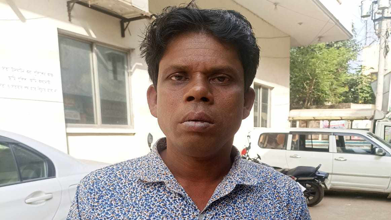 আটককৃত জহিরুল ইসলাম। ছবি : কালবেলা