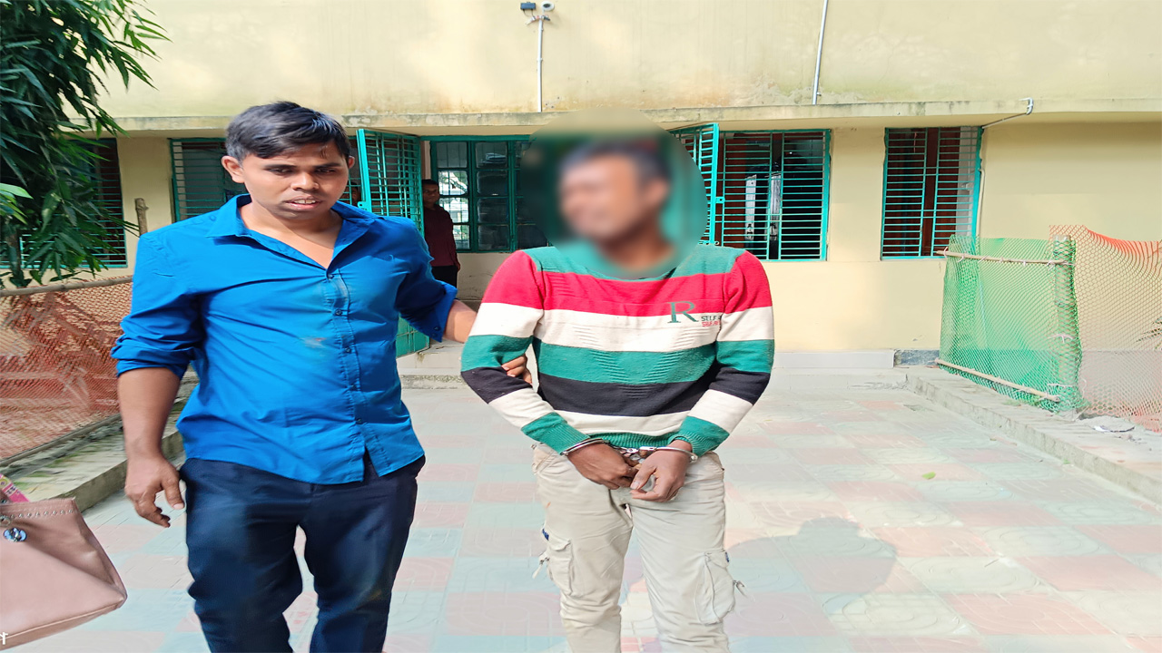 কারাভোগের কথা শুনে মাদকাসক্ত লেমন কান্নায় ভেঙে পড়ে। ছবি : কালবেলা