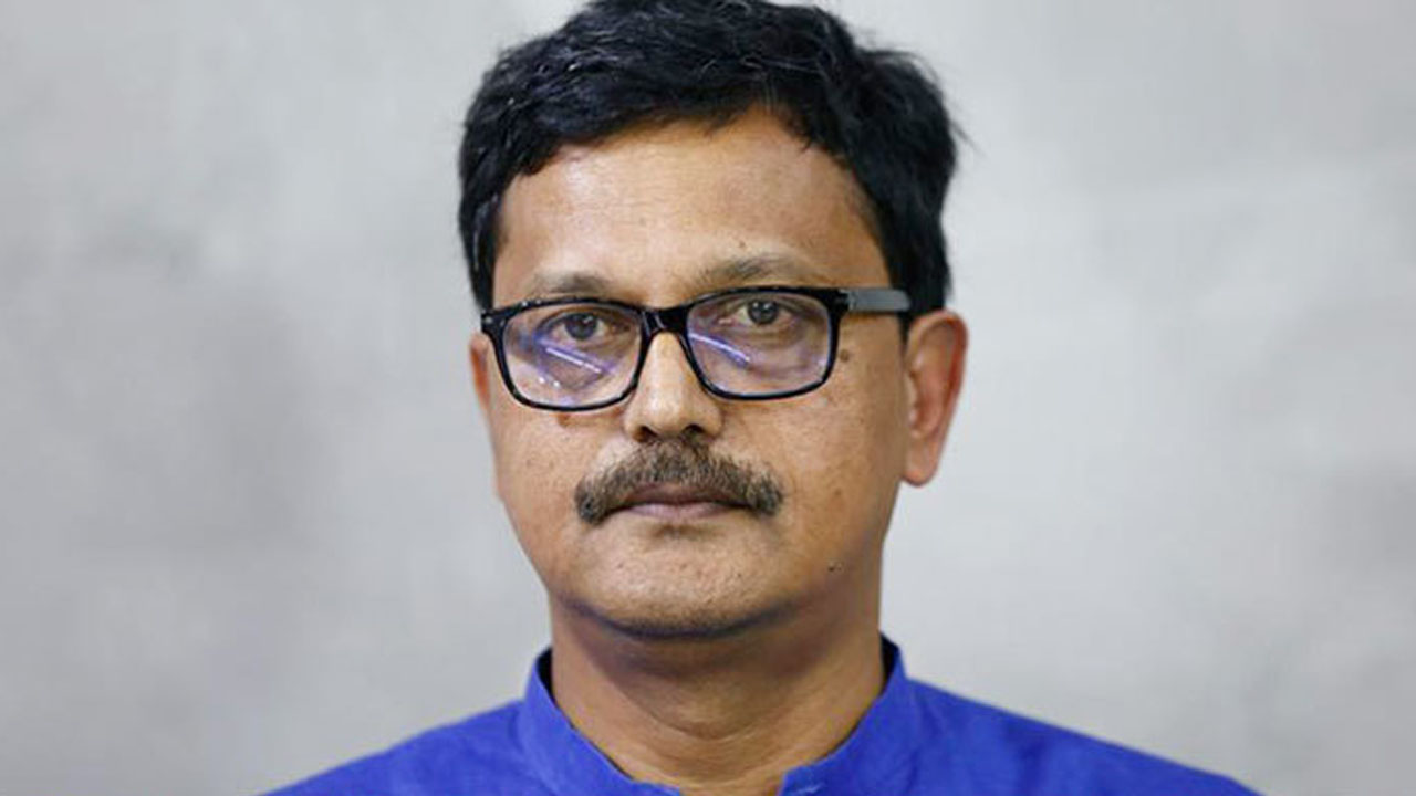 নৌপরিবহন প্রতিমন্ত্রী খালিদ মাহমুদ চৌধুরী। পুরোনো ছবি