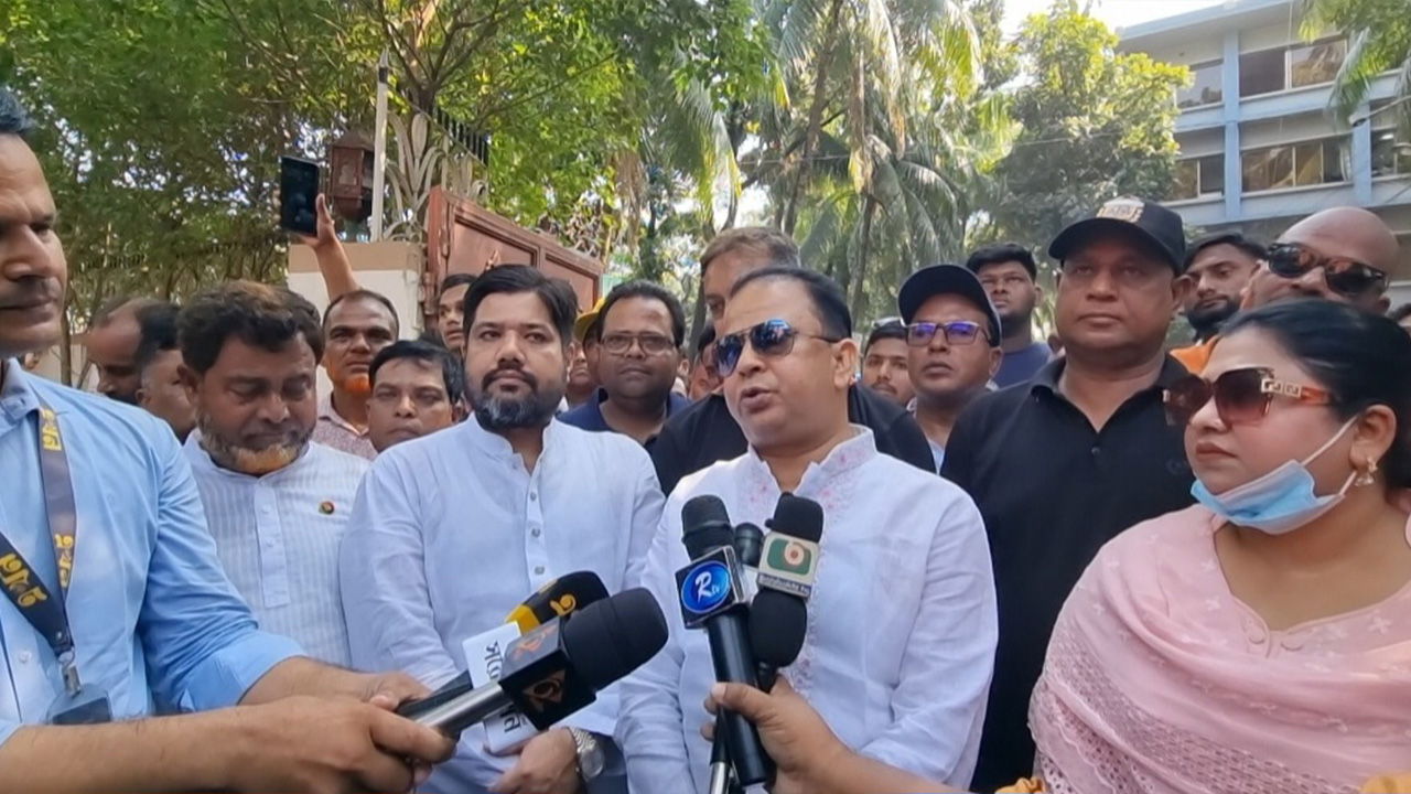 আওয়ামী লীগের সাধারণ সম্পাদক ও উপজেলা পরিষদ চেয়ারম্যান মঞ্জুরুল আলম রাজীব। ছবি : কালবেলা