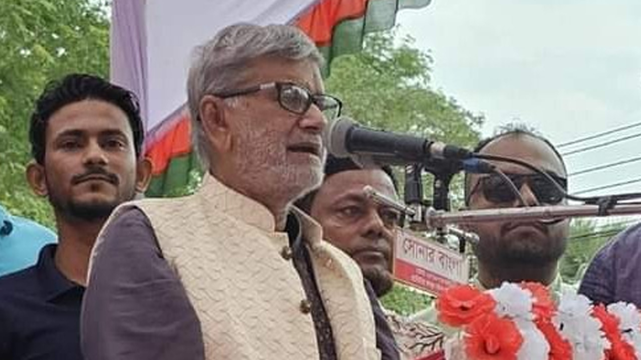 সমাবেশে বক্তব্য দেন পরিকল্পনামন্ত্রী এম. এ. মান্নান। ছবি : কালবেলা