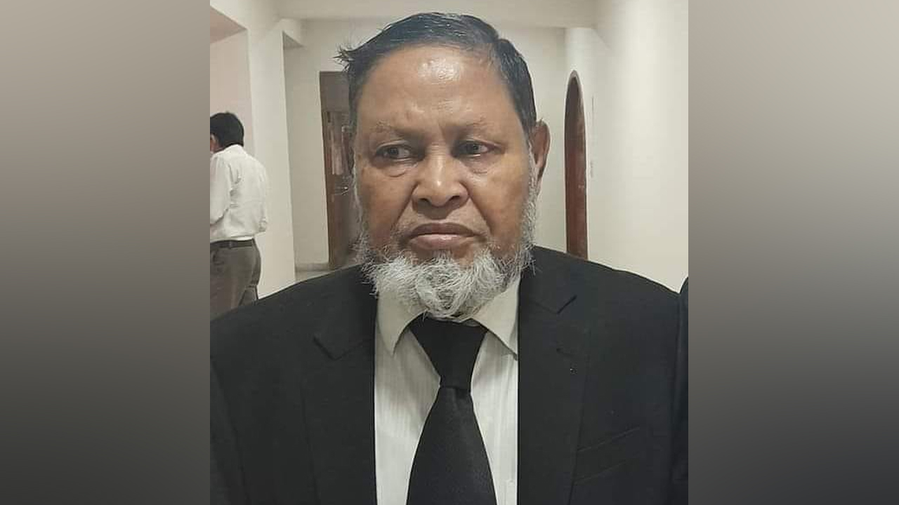 বীর মুক্তিযোদ্ধা অ্যাডভোকেট হারিছ উদ্দিন আহমেদ। পুরোনো ছবি